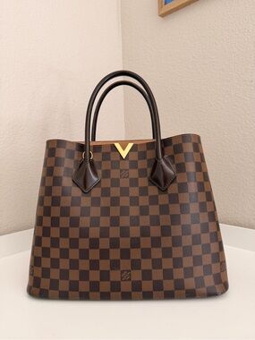 Louis Vuitton Kensington Damier
Ebene Tote Bag N41435 Brown
Authentic